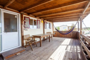 Cowboy Cottage with Sea View